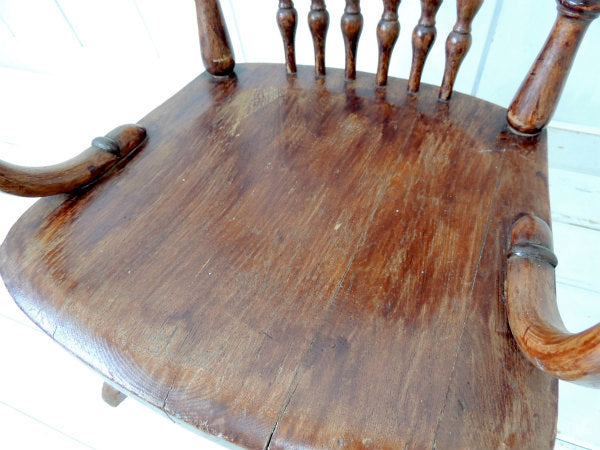 【彫刻模様】子供用のアンティーク・ロッキングチェア/子供イス/アーリーアメリカン/木製椅子