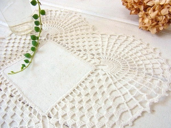 手編み クロシェレース デッドストック アンティーク ドイリー ハンドメイド USA