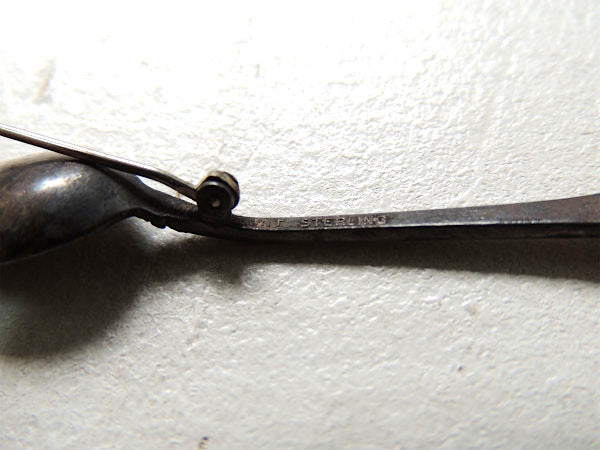 【スプーン・モチーフ】アンティーク・ブローチ・LUNT STERLING/シルバー製)