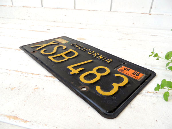 【カリフォルニア】XSB 483・ヴィンテージ・ナンバープレート・USA・アメリカン