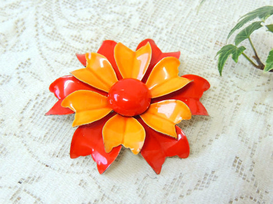赤×オレンジ フラワーモチーフ 立体デザイン ヴィンテージ ブローチ アクセサリー ジュエリー USA
