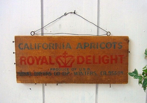 アプリコット・木箱 ビンテージ・ウッドプレート 木製サイン・USA・看板