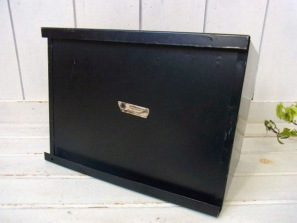 工業系の仕切り付き・黒色・メタル製・ヴィンテージ・書類スタンド/ブックスタンド USA