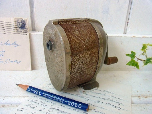 【BOSTON】ボストン・ヴィンテージ・ペンシルシャープナー/鉛筆削り　USA