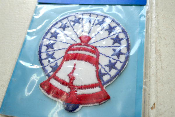 13星 自由の鐘 Liberty Bell・アクセサリー・ヴィンテージ・刺繍・ワッペン US パッチ
