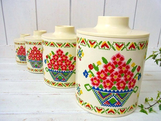 【ランズバーグ】フラワー刺繍柄・入れ子式・アンティーク・キャニスター・4個セット