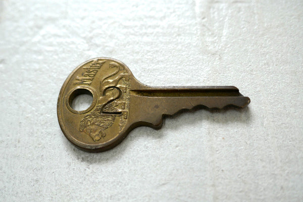 ライオン マスターロック Master 2 刻印  USA・ヴィンテージ・キー・鍵・key・真鍮製