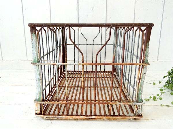 【SHAMROCK Farms】シャビー・メタル製・ヴィンテージ・ミルクボトルケース/キャリーケース