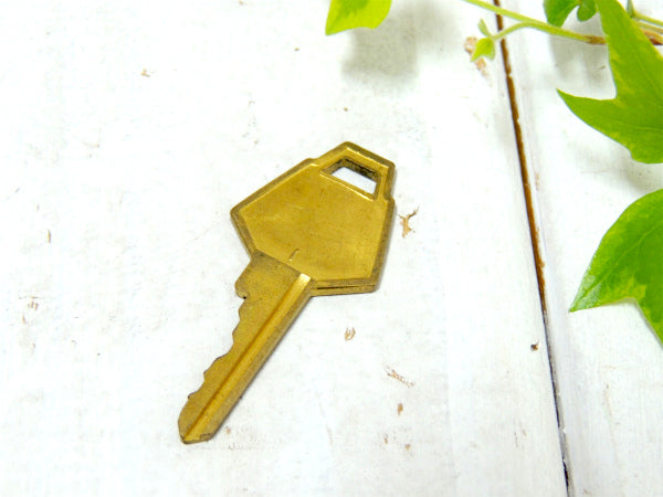 【Vintage/CALIFORNIA】XLロック・真鍮製・カギ・ビンテージ・鍵・USA