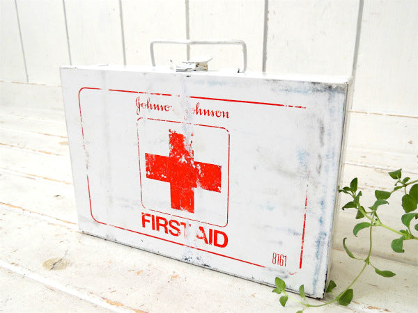 ジョンソン&ジョンソン ファーストエイド・8161・ヴィンテージ・救急箱・店内装飾・USA