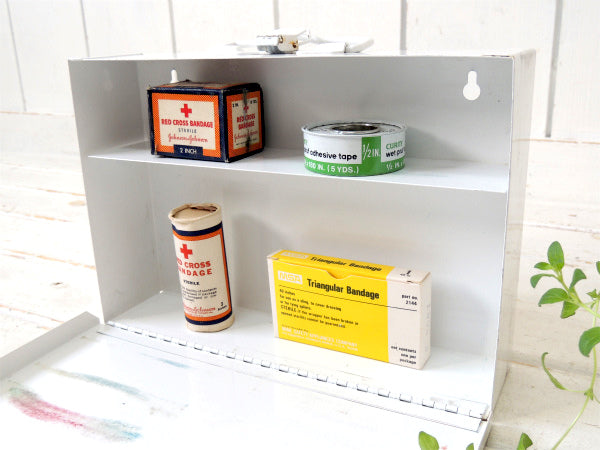 ジョンソン&ジョンソン ファーストエイド・8161・ヴィンテージ・救急箱・店内装飾・USA