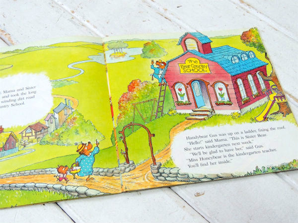 THE BERENSTAIN BEARS’ バーンスタインベアーズ Go to School 70's ヴィンテージ 絵本 ピクチャーブック