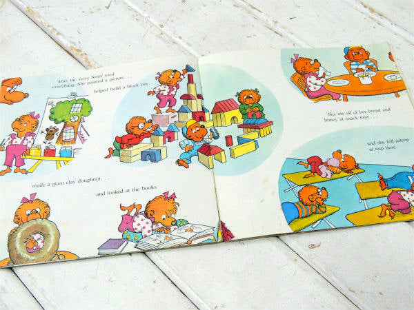 THE BERENSTAIN BEARS’ バーンスタインベアーズ Go to School 70's ヴィンテージ 絵本 ピクチャーブック