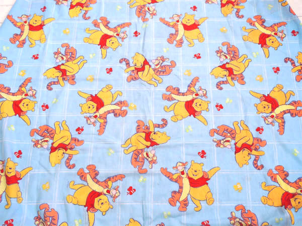 【くまのプーさん&ティガー】水色・クレヨンタッチ・ヴィンテージ・ユーズドシーツ(ボックスタイプ)