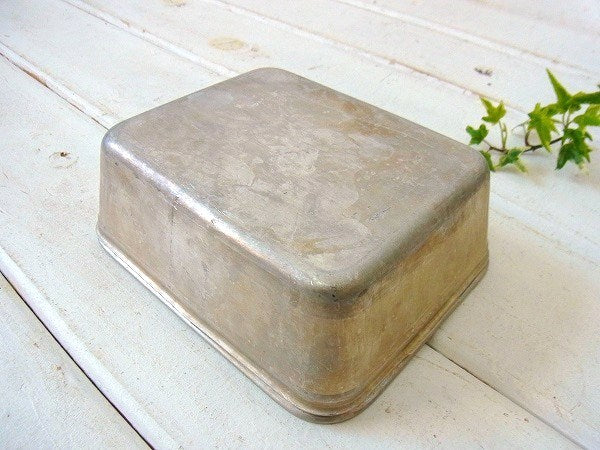 【WEAR EVER】アルミ製・ヴィンテージ・コンテナ/容器/保存ケース　USA