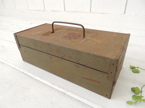 【アーミー&ミリタリーカラー】ブリキ製・ヴィンテージ・ツールボックス・工具箱・工業系