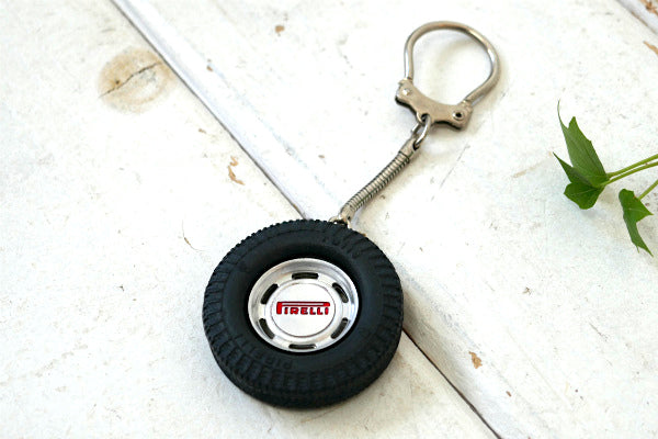 1950年代 モタースポーツタイヤ pirelli  ピレリ ヴィンテージ キーホルダー