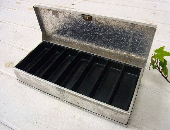 【UMCO】アムコ・アルミ製・フィッシング用・ヴィンテージ・タックルケース/ルアーケース USA