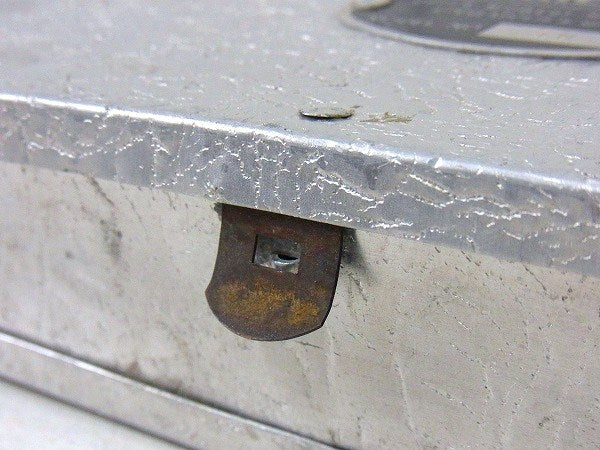 【UMCO】アムコ・アルミ製・フィッシング用・ヴィンテージ・タックルケース/ルアーケース USA