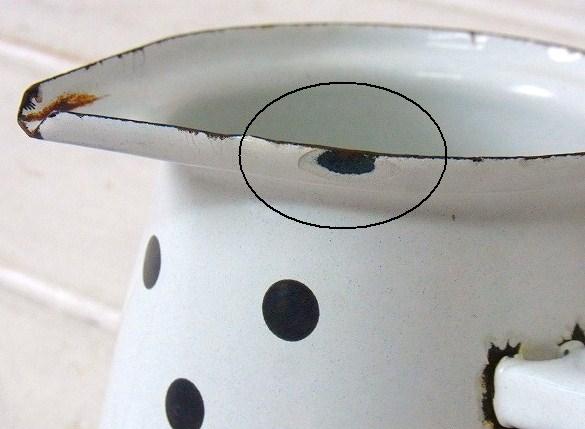 スロベニア製・水玉柄のヴィンテージ・ホーロー・ミルクパン/片手鍋/バターメルター