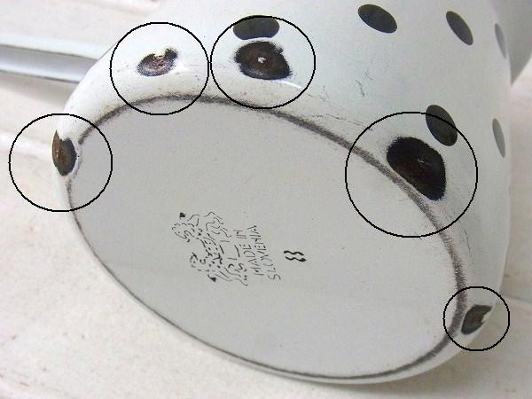 スロベニア製・水玉柄のヴィンテージ・ホーロー・ミルクパン/片手鍋/バターメルター