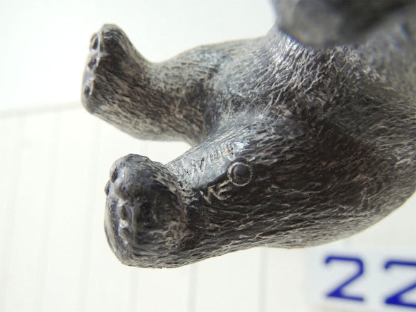 【WE Wolf】ハンドメイド彫刻・ソープストーン製・ヴィンテージ・熊/ペーパーウェイト/置物