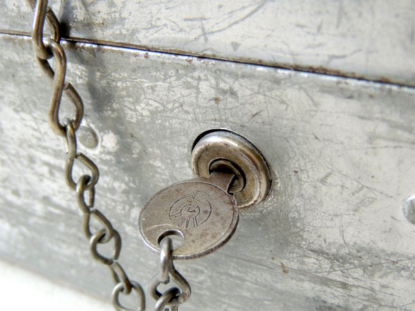 インダストリアル・工業系・シルバーカラー・鍵付き・ヴィンテージ・ツールボックス・ツールケース・工具箱