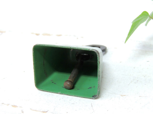 【THE NEBRASKA FARMER・農家】30’s・アドバタイジング・アンティーク・ベル・鈴