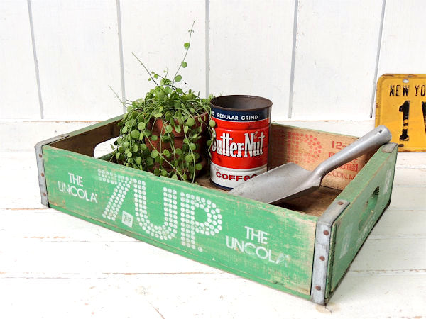 【7up】セブンアップ・炭酸ドリンク・緑色・1975年・ヴィンテージ・木箱/ウッドボックス USA