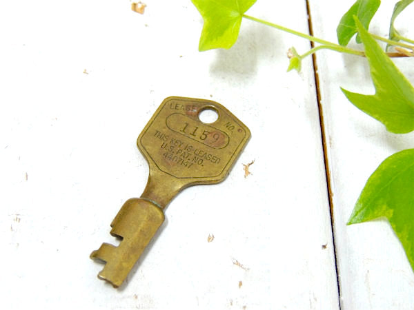 【SUPRA PRODUCTS INC】お洒落な形の真鍮製・ヴィンテージ・鍵・キー