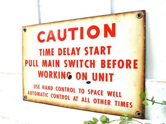 CAUTION ホワイト×レッドカラー・ヴィンテージ・ホーロー看板・サイン・看板・USA