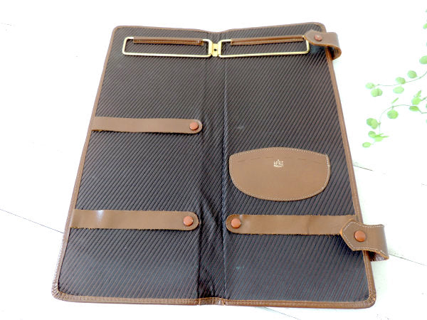 【A HERZ PRODUCT・革】ヘルツ・1970y~レザー製・ヴィンテージ・ネクタイケース