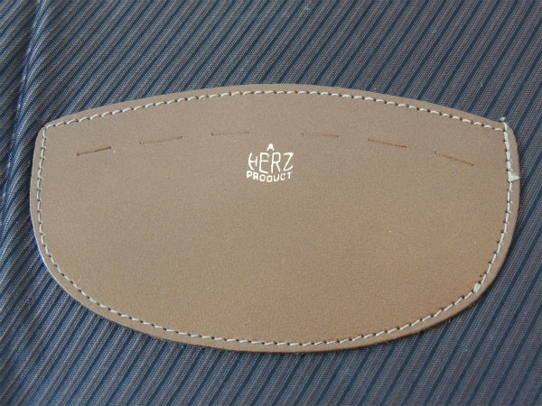 【A HERZ PRODUCT・革】ヘルツ・1970y~レザー製・ヴィンテージ・ネクタイケース