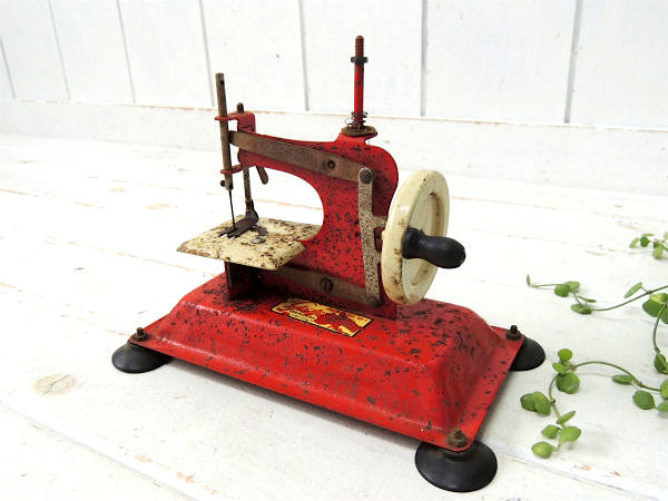Gateway 赤×クリーム色・1940's~アメリカ製・アンティーク・子供用ミシン/トイミシン