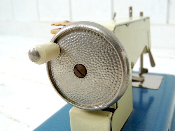 ミシン CASIGE ドイツ製・イーグル・ブルー×クリーム・アンティーク・子供用 トイミシン