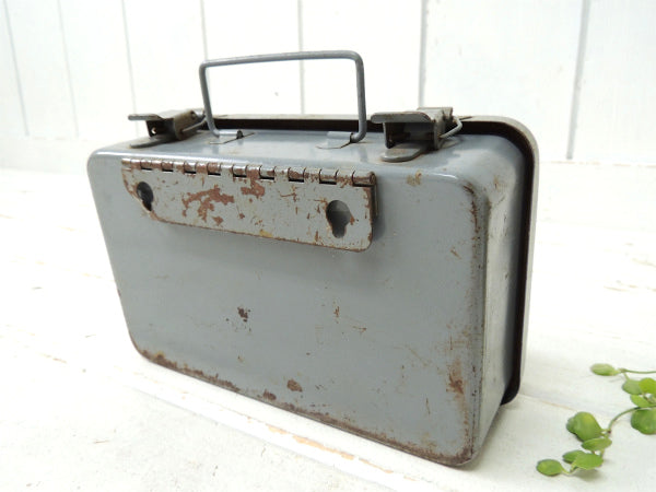 【1960's・FIRST AID KIT】ファーストエイドキット・ヴィンテージ・救急箱・壁掛け式