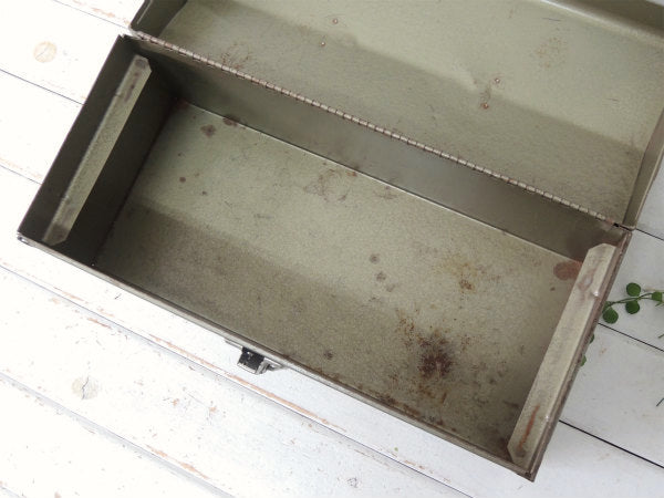 ゴールドトーン・メタル製・2段式・ヴィンテージ・ツールボックス・ツールケース・工具箱・道具箱