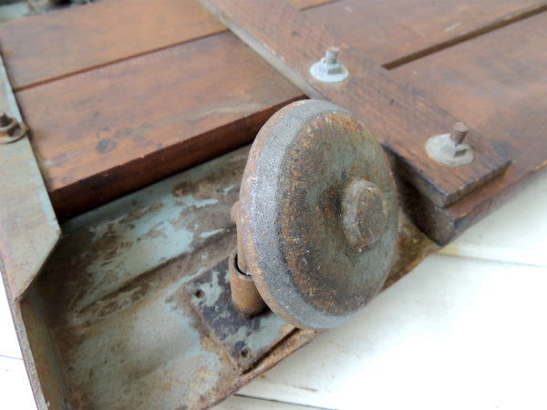 【GEIGER CREEPER】ヴィンテージ・クリーパー・寝板・工業系・モーター系