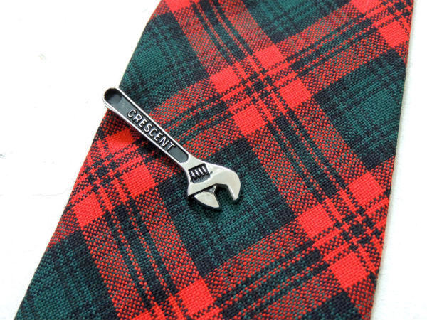 CRESCENT・モンキーレンチ ビテージ・タイピン・タイクリップ・工具メーカー・アドバタイジング