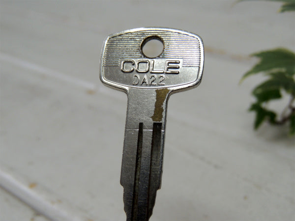 【US・ダットサン・DATSUN】COLE・ヴィンテージ・鍵・自動車キー・モーター系・ガレージ