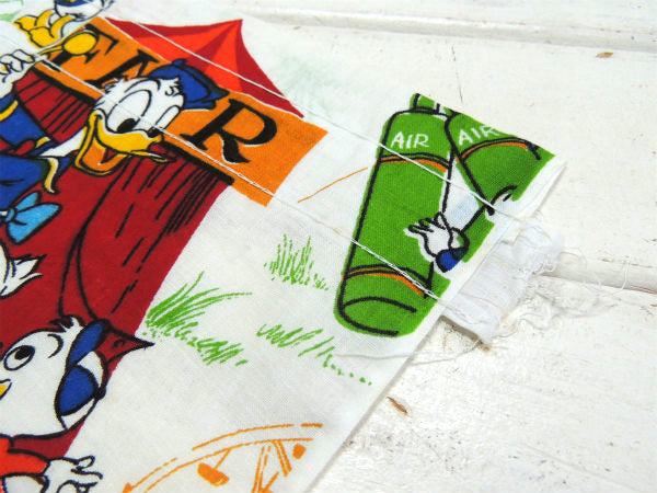 【OLDミッキーマウス】ミッキー&フレンズ・お祭り柄・ヴィンテージ・カーテン/生地/ファブリック