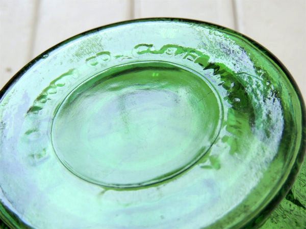 USA・アボカドグリーン ミッドセンチュリー・レトロ・ガラス製・ヴィンテージ・フラワーベース・花瓶