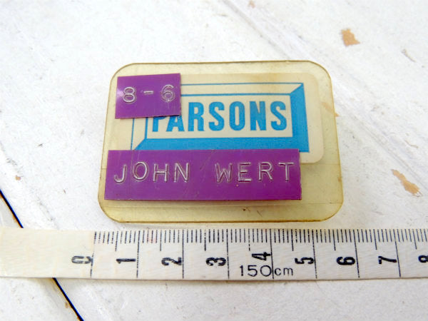 【パーソンズ・インダストリアル】USA・ロサンゼルス・ヴィンテージ・バッジ・アクセサリー・LA・名札