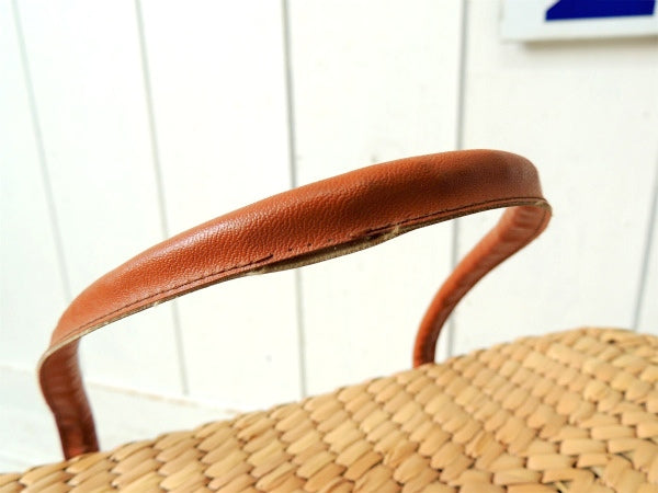 大きなドーム型・スタッズ付き・ヴィンテージ・ストローバッグ・かごバッグ・鞄・バスケット USA