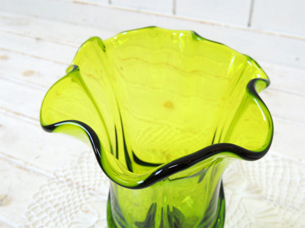 【グリーンアンバー・ガラス】ミッドセンチュリー・レトロモダン・ヴィンテージ・フラワーベース・花瓶