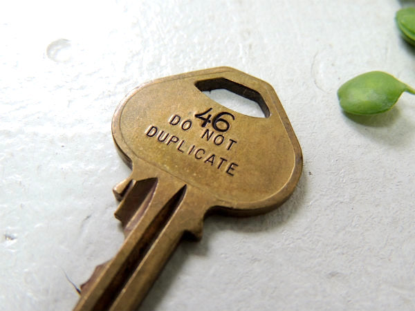 【真鍮製】ビンテージ鍵・キー“46/DO NOT DUPLICATE ”MADE IN USA
