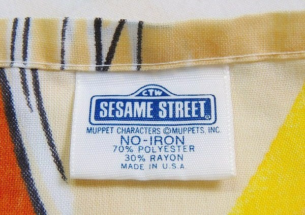 【セサミストリート】スケートボード&ローラースケート柄・ヴィンテージ・USEDフラットシーツ