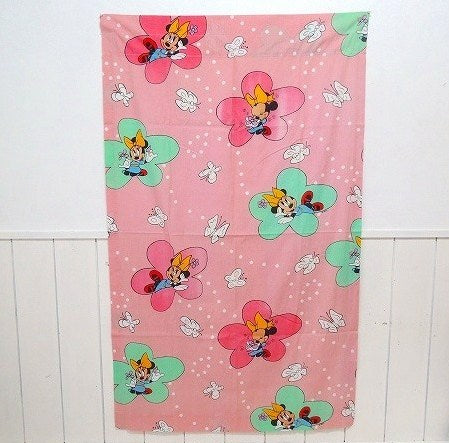 【ミニーマウス】ディズニー・フラワー&蝶々柄・ヴィンテージ・カーテン/生地 USA