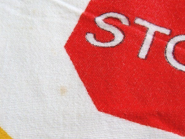 【ミッキーマウス】スポーツカー×チェッカーフラッグ柄・ヴィンテージ・ユーズドシーツ(1/2)