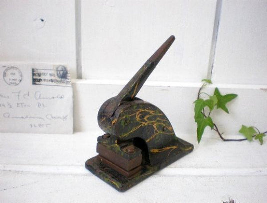 G.W.H. アイアン製・アンティーク・エンボススタンプ カンパニーシール